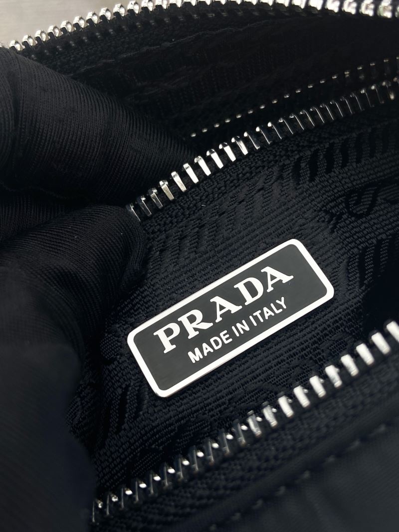 Pra*a hobo bags